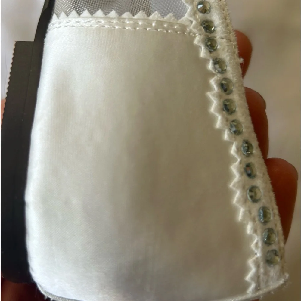 Bartley Mischa Gigi Gem NWOT girls dress flat. Communion/bridal ready. Perfect